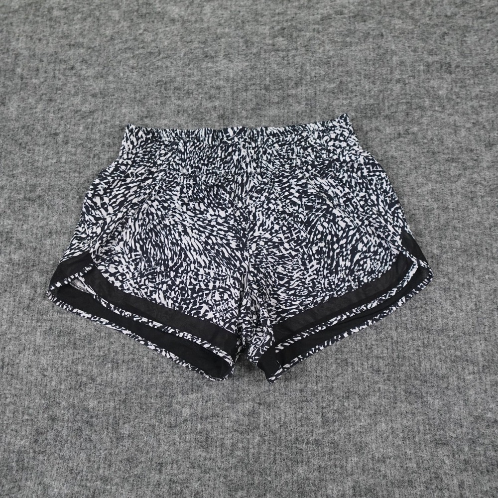Athleta Printed Mesh Racer Run Shorts Women's XS Black White Abstract Activewear
